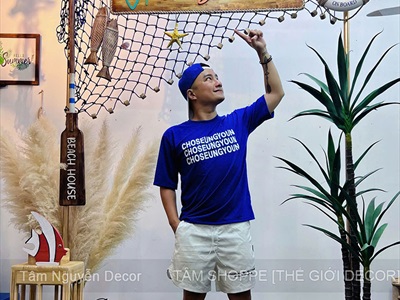 Hello Summer - Decor cổng khung sắt đơn giản chào hè [2026 - Tâm Nguyễn Decor] CC-BIEN-2602