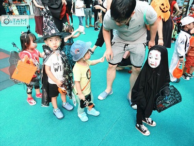 Gợi ý hóa trang Halloween cho bé siêu đáng yêu