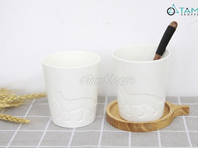 Ly gốm trắng hình cáo tuyết dập chìm LYTACH-02
