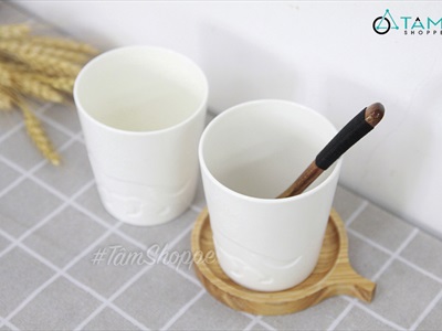 Ly gốm trắng hình cáo tuyết dập chìm LYTACH-02