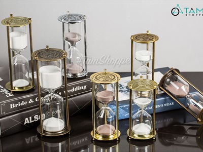 Mô hình đồng hồ cát bằng sắt cổ điển Vintage DONGHO-01