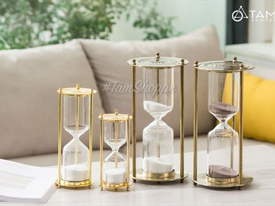 Mô hình đồng hồ cát bằng sắt cổ điển Vintage DONGHO-01