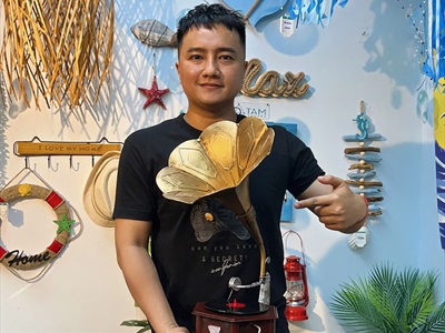 Mô hình máy phát nhạc loa kèn cổ điển cỡ lớn [Kim loại - Dày đẹp] MAYHAT-01