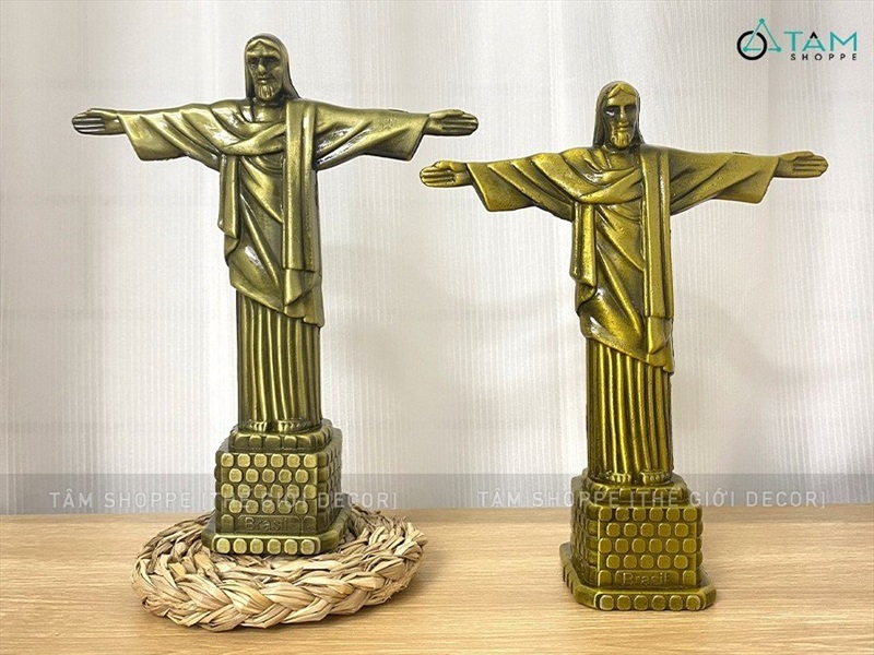 Tượng chúa Kitô cứu thế biểu tượng Brasil MHKQTG-CHUA-01