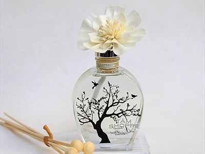 Bộ tinh dầu tự khuếch tán La'vie Parfaite hoa mây 100ml