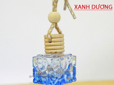 Chai đựng tinh dầu treo xe ô tô tự tỏa hương hình vuông (Chai không) TD-TX-03