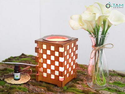 Đèn xông tinh dầu gỗ bàn cờ ô vuông [Tặng bóng đèn] DXTDD-M0290