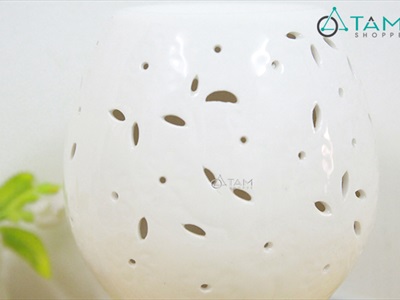 Đèn xông tinh dầu gốm trắng họa tiết lá [Tặng bóng đèn] DXTDD-GOM-HTL