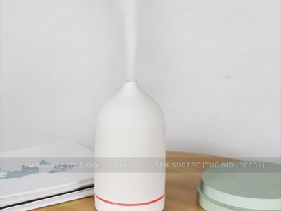 Máy khuếch tán tinh dầu gốm sần dáng bom đen trắng [Kèm Adaptor -Tặng tinh dầu] MKTTD-30