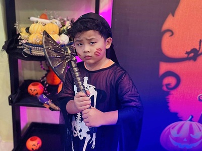 Áo choàng Halloween in hình bộ xương - đầu lâu trắng đen [Mỏng mềm - Size 70/120cm] AOCHOANG-01