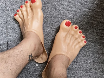 Đôi dép bàn chân quái vật cỡ người lớn GIAYDEP-01