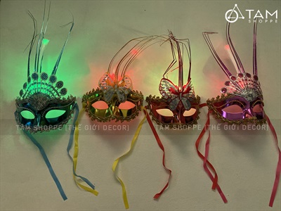 Mặt nạ dạ hội nửa mặt lông ba chỉa có đèn Led [Sẵn pin - Nhiều màu chọn] MATNA-106
