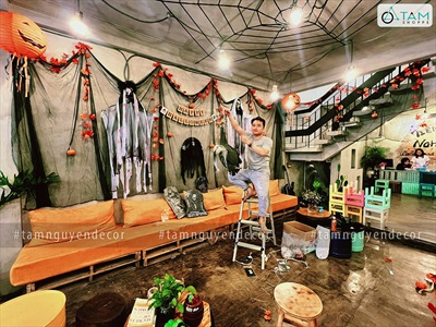 Tiểu cảnh nhện bắn tơ trên trần nhà zombie điện tử co giật [2023 - Tâm Nguyễn Decor] CC-HLW-2302