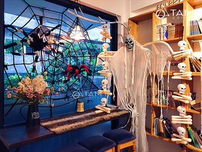 Dây treo Halloween đầu lâu nhựa xương chéo dài 110cm DTR-HLW-03
