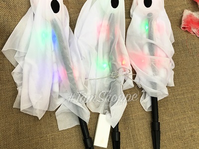 Set 03 con ma trắng nắm tay chông cắm đất (Có đèn Led - tặng Pin)) HLW-MAQUY-05