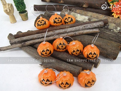 Set 10 quả bí ngô Halloween mini có dây treo ĐK6cm TRAI-BINGO-03