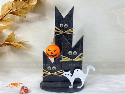 Tiểu cảnh để bàn HLW ba mèo đen tai nhọn [Bằng gỗ - có đèn] TCĐB-HLW-02