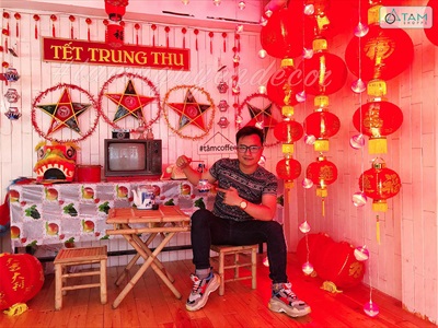 Lồng đèn vải đỏ tròn chữ Phúc có râu nhiều cỡ [Loại đẹp - Khung sắt] LDEN-VAI-03