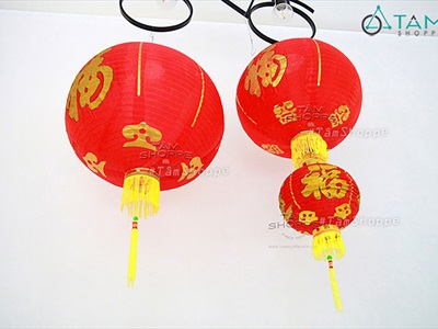 Lồng đèn vải đỏ tròn chữ Phúc có râu nhiều cỡ [Loại đẹp - Khung sắt] LDEN-VAI-03