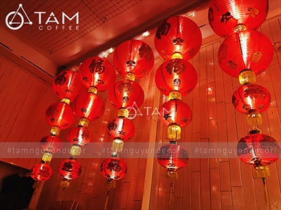 Lồng đèn vải đỏ tròn chữ Phúc có râu nhiều cỡ [Loại đẹp - Khung sắt] LDEN-VAI-03