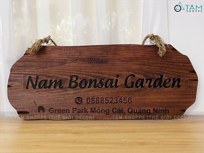 Bảng hiệu gỗ Vintage hình lát cắt xẻ dọc thân cây [Chữ - Kích thước theo yêu cầu] YC-BANGHIEU-06