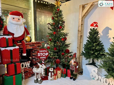 Cây trụ Giáng sinh chữ Santa Stop here đỏ trắng [Bằng gỗ - Cao 84cm] CHIDUONG-X-01