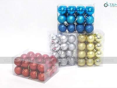 Hộp vuông 24 trái châu Noel 3 kiểu ĐK3cm TRAICHAU-25