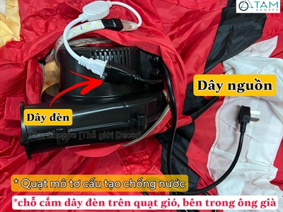 Mô hình ông già noel nhìn xuống ngang 4m bơm hơi tự động [Vải dày - Bơm xịn] BOMHOI-X-04