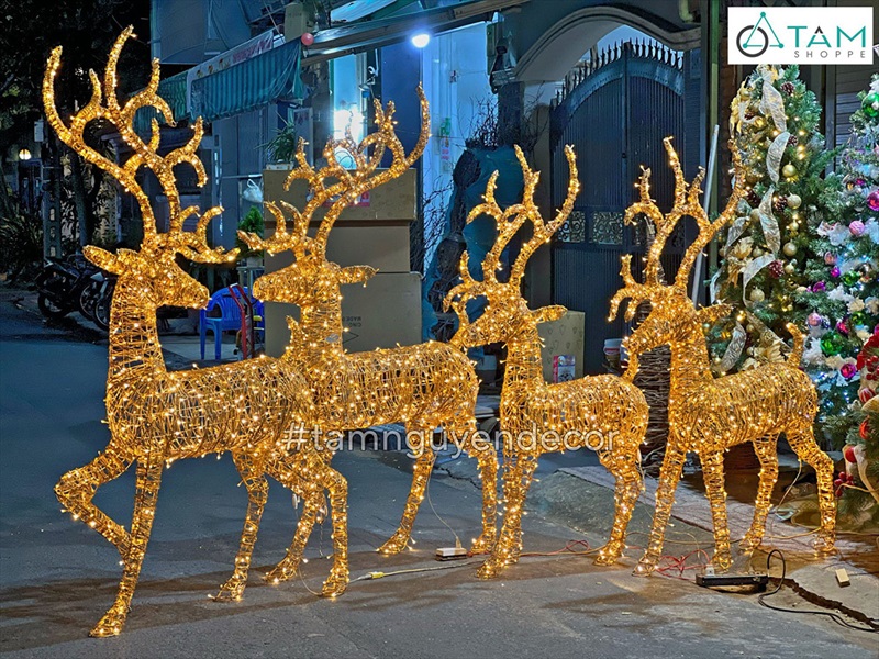 [Hàng ORDER] Mô hình tuần lộc thép quấn đèn Led dây bố kim tuyến vàng Gold cỡ lớn [Dáng đẹp - tỉ mỉ] TCV-TLOC-05