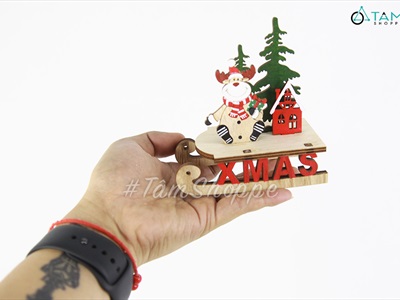 Mô hình xe trượt tuyết gỗ nhỏ lắp ráp DIY có chữ XMAS MHDB-XMAS-08