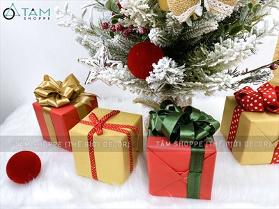 Trái châu Noel phun nhung đỏ nhiều cỡ [Từ 4-16cm - xịn mịn] TRAICHAU-32