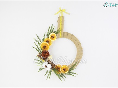 Vòng nguyệt quế Noel lát cam vải bố nửa vòng lá tùng thơm ĐK30cm (có đèn Led) VNGQ-X-33