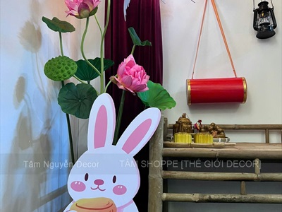 Mô hình thỏ ngọc ôm bánh dễ thương [Tự đứng - 4 kiểu] FORM-TRTHU-04