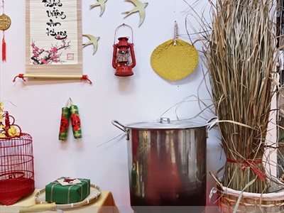 Bầy chim én dán tường trang trí Tết [Bầy 06 con - Tặng keo] TCV-CHIM-03