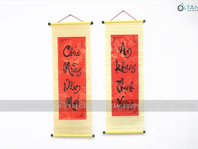 Bộ 02 câu đối thư pháp Tết mành tre in đỏ đen nhiều nội dung 30x90cm CAUDOI-01