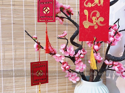 Dây treo Tết thẻ gỗ đỏ đồng tiền 2 lớp Happy New Year [Thủ công - Dày đẹp] PKT-TET-04