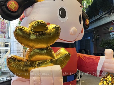 Mô hình Ông thần tài kiểu đứng bơm hơi tự động tay cầm thỏi vàng cao 2.5m [Vải dày - Bơm xịn] BOMHOI-T-02
