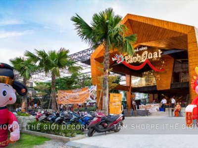 Mô hình Ông thần tài kiểu đứng bơm hơi tự động tay cầm thỏi vàng cao 2.5m [Vải dày - Bơm xịn] BOMHOI-T-02