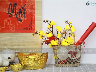 Tiểu cảnh Tết giỏ cói 2 nón chữ Tết giấy đỏ C28cm TCĐB-02-T