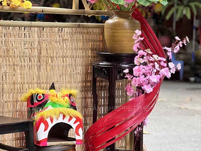 Tiểu cảnh Tết Vách nhà tranh ô cửa sổ [2025 - Tâm Nguyễn Decor] CC-TET-2504