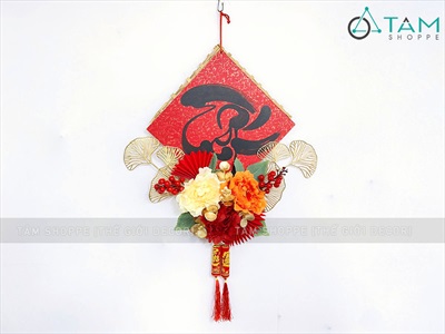 Vòng hoa chữ Tết thư pháp hình thoi mẫu đơn treo pháo [Viết tay - Kĩ đẹp] VTC-T-41