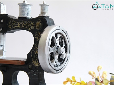 Mô hình bàn máy may cổ điển Composite để bàn MHVT-BMM-02