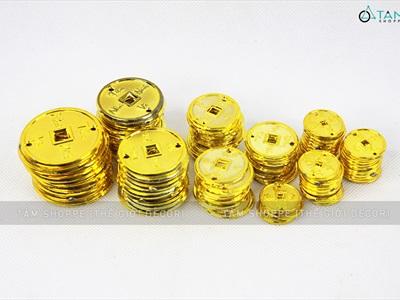 Mô hình đồng tiền vàng nhựa trang trí Tết nhiều cỡ DONGTIEN-01