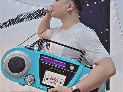 Mô hình máy catssette radio cổ điển xanh biển tỷ lệ 1:1 MHVT-MCSR-02