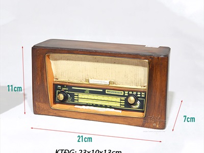 Mô hình Radio cổ điển nâu cao 11cm MHVT-MCSR-03