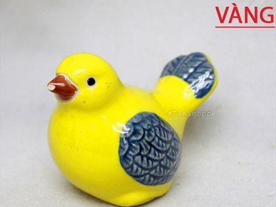 Tượng chim sẻ gốm đuôi xòe mỏ đỏ nhiều màu TCV-CHIM-01