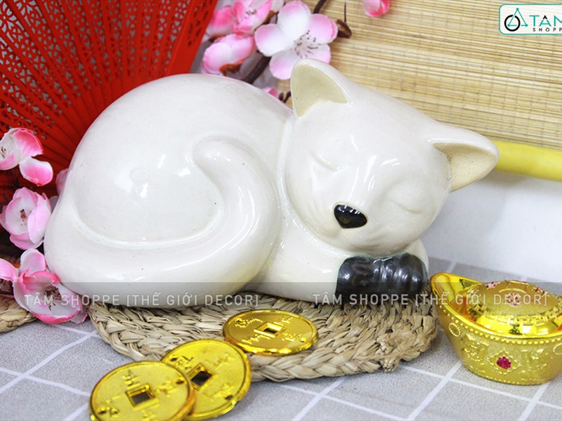 Tượng mèo gốm trắng nằm ngủ D21cm TCV-MEO-01