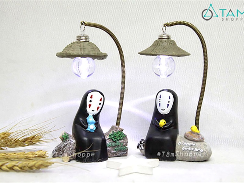 Tượng vô diện tiểu cảnh đèn phố hình nón (có đèn Led) BUPBE-VODIEN-01