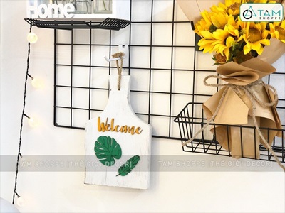 Bảng welcome lá Monstera hình thớt gỗ BTC-WEL-02