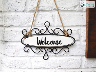 Bảng welcome treo viền sắt cổ điển trắng đen BTC-WEL-06